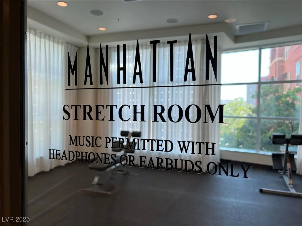 26 SERENE, Las Vegas, NV 89123