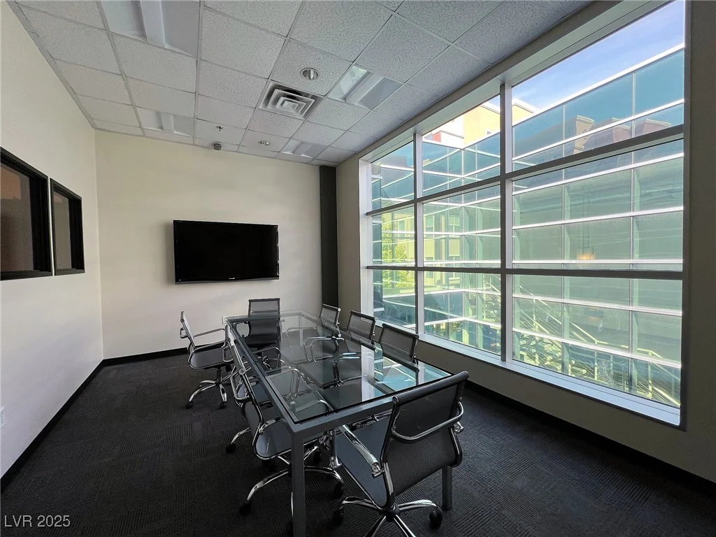 26 SERENE, Las Vegas, NV 89123
