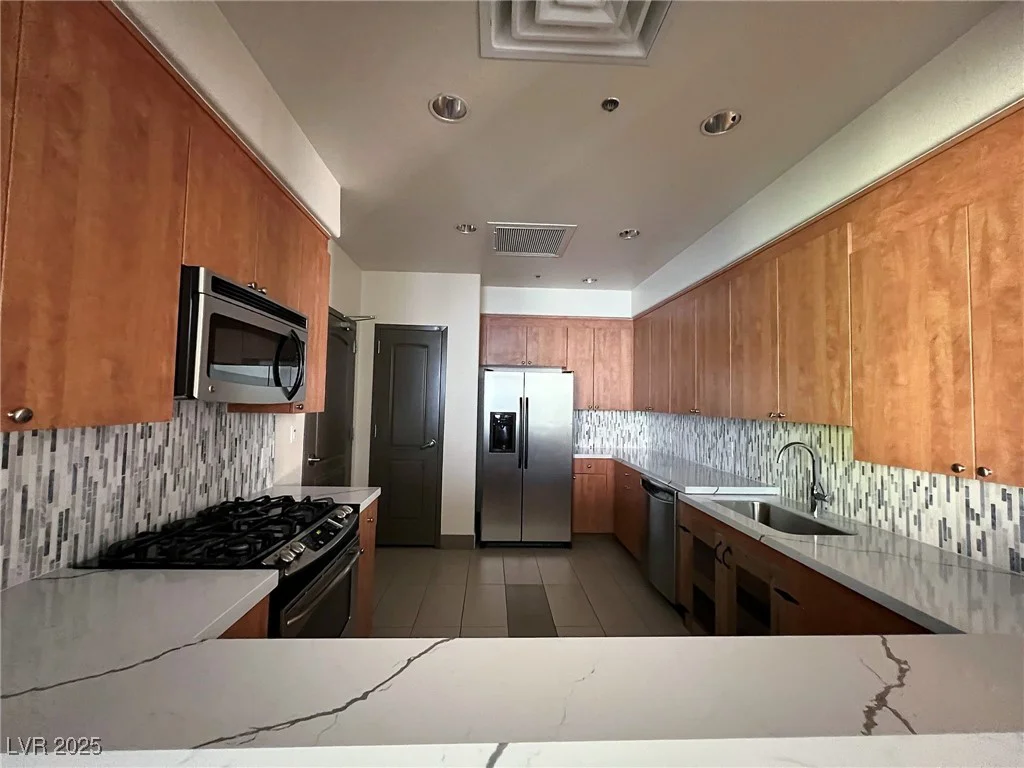 26 SERENE, Las Vegas, NV 89123
