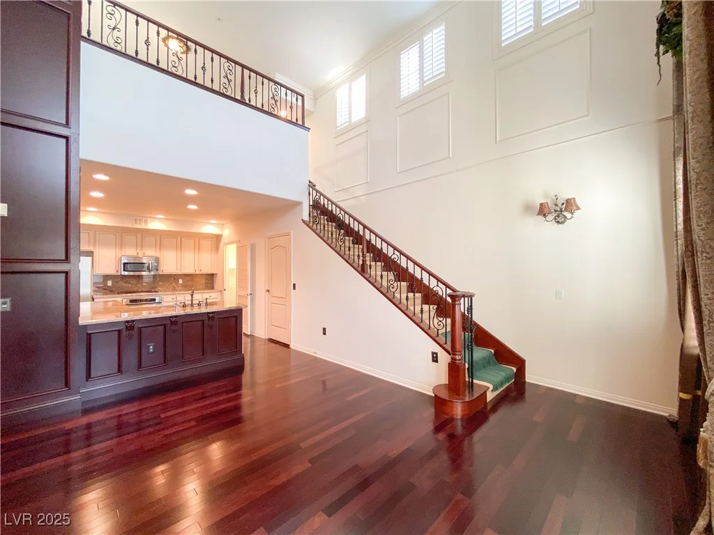 26 SERENE, Las Vegas, NV 89123