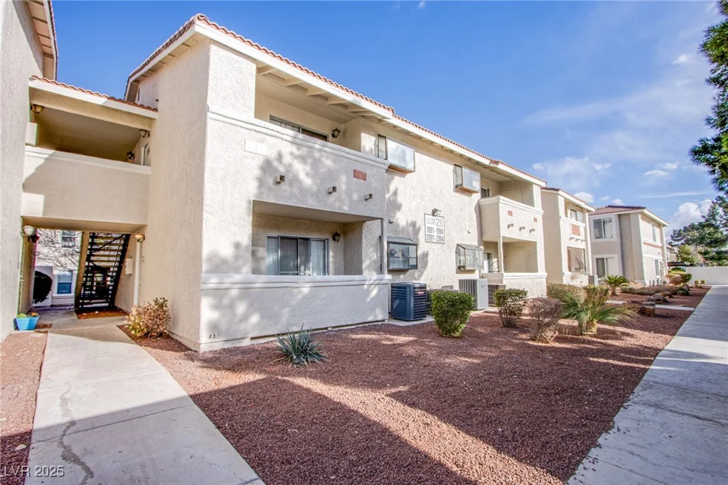 7300 Pirates Cove, Las Vegas, NV 89145