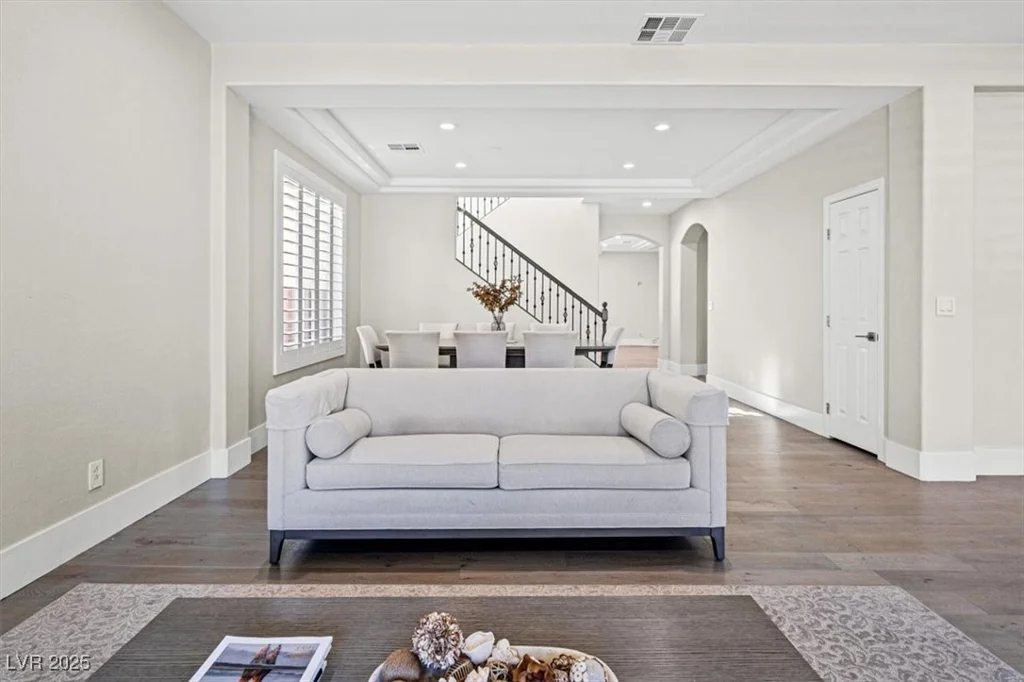 6335 Mount Eden, Las Vegas, NV 89139