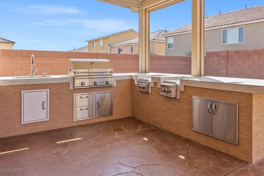 6335 Mount Eden, Las Vegas, NV 89139