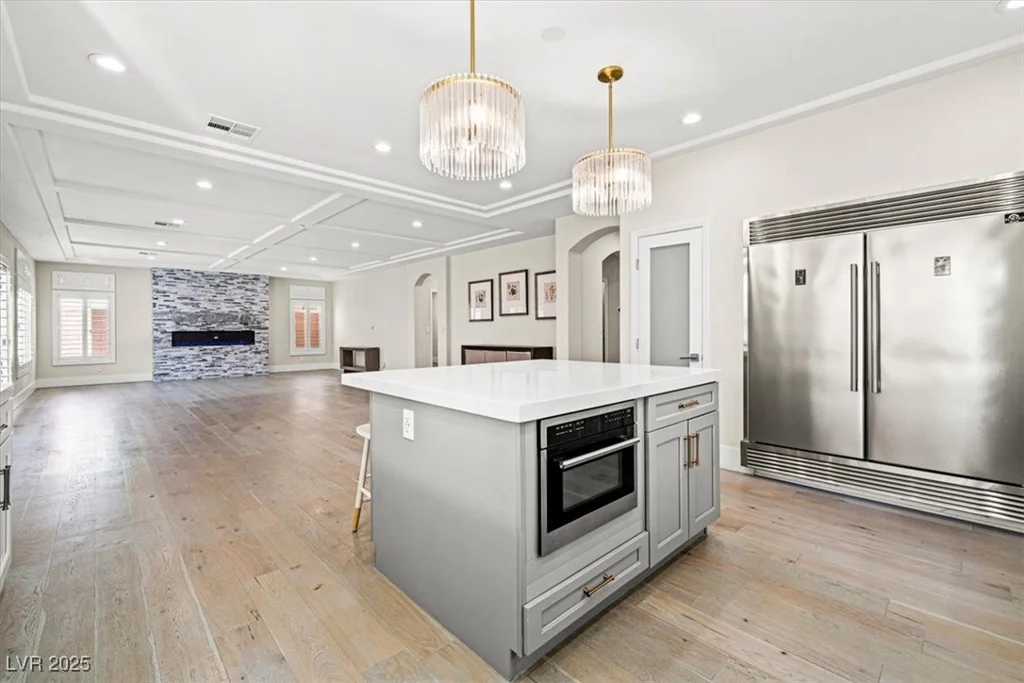 6335 Mount Eden, Las Vegas, NV 89139