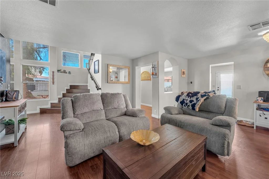 3536 Golden Pedal, Las Vegas, NV 89129