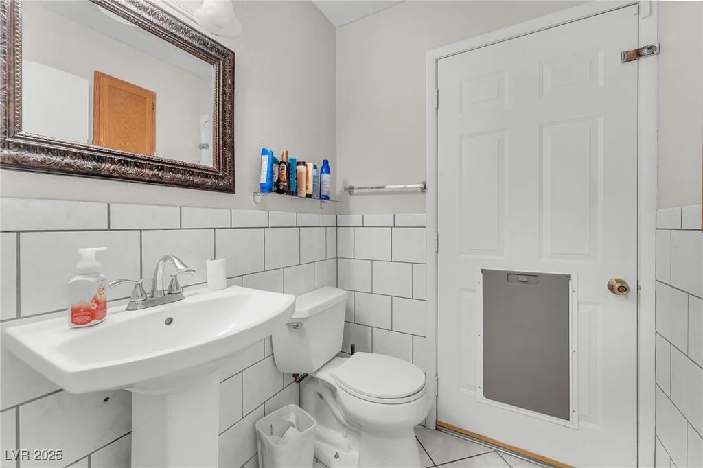 3536 Golden Pedal, Las Vegas, NV 89129