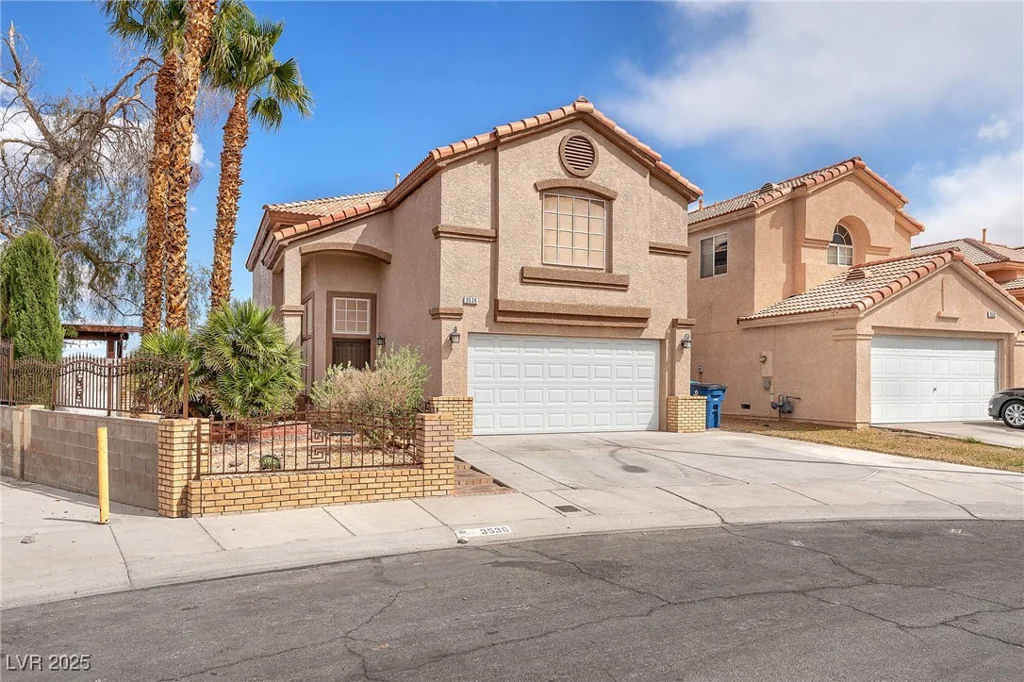 3536 Golden Pedal, Las Vegas, NV 89129