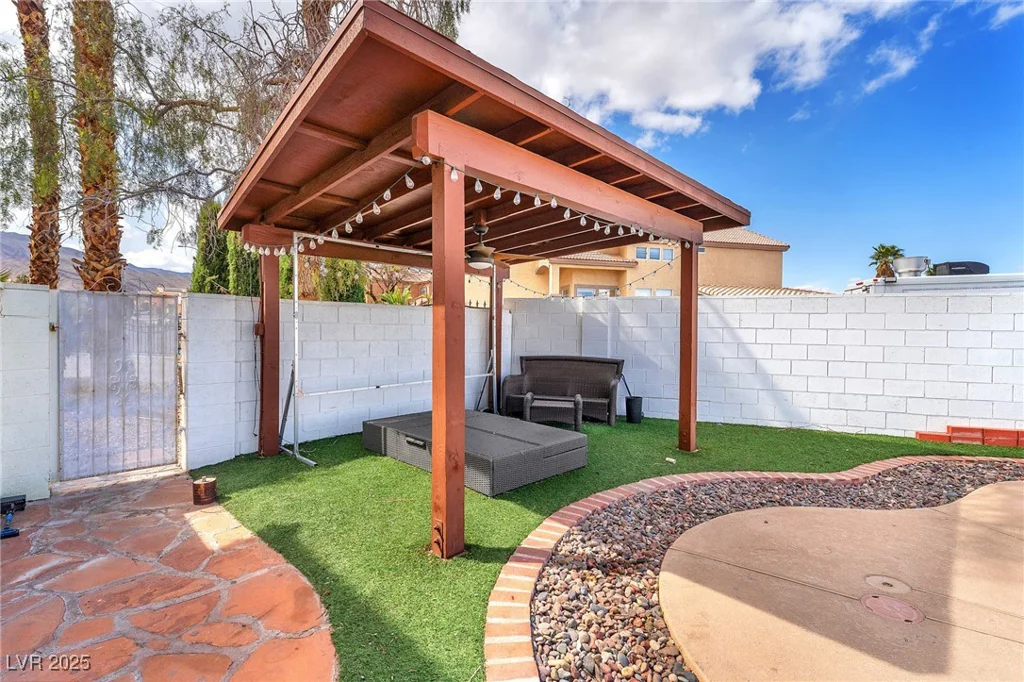 3536 Golden Pedal, Las Vegas, NV 89129