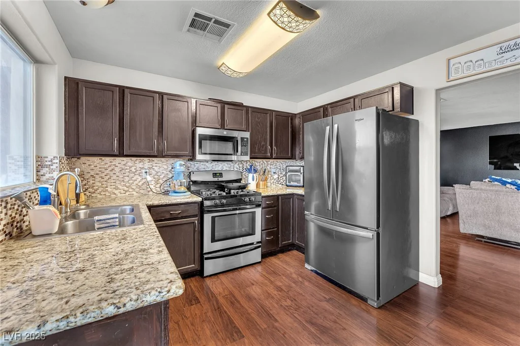 3536 Golden Pedal, Las Vegas, NV 89129