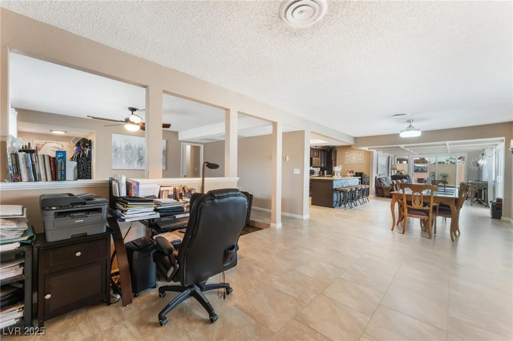 1462 Rawhide, Las Vegas, NV 89119