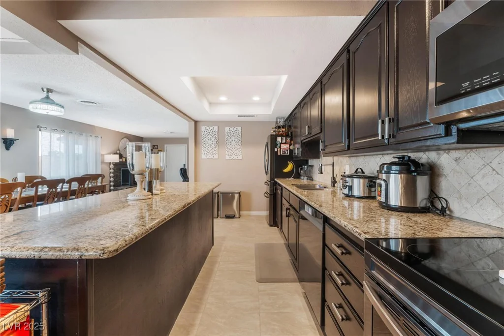 1462 Rawhide, Las Vegas, NV 89119