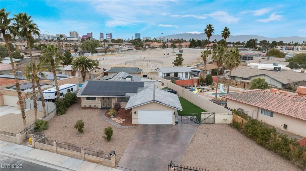 1462 Rawhide, Las Vegas, NV 89119