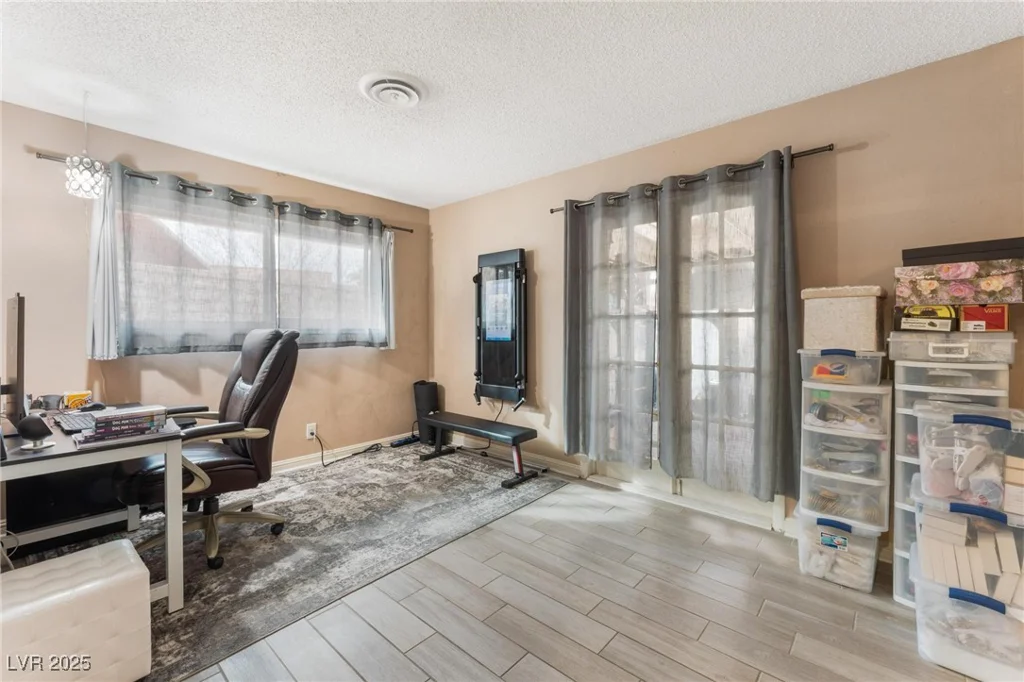 1462 Rawhide, Las Vegas, NV 89119