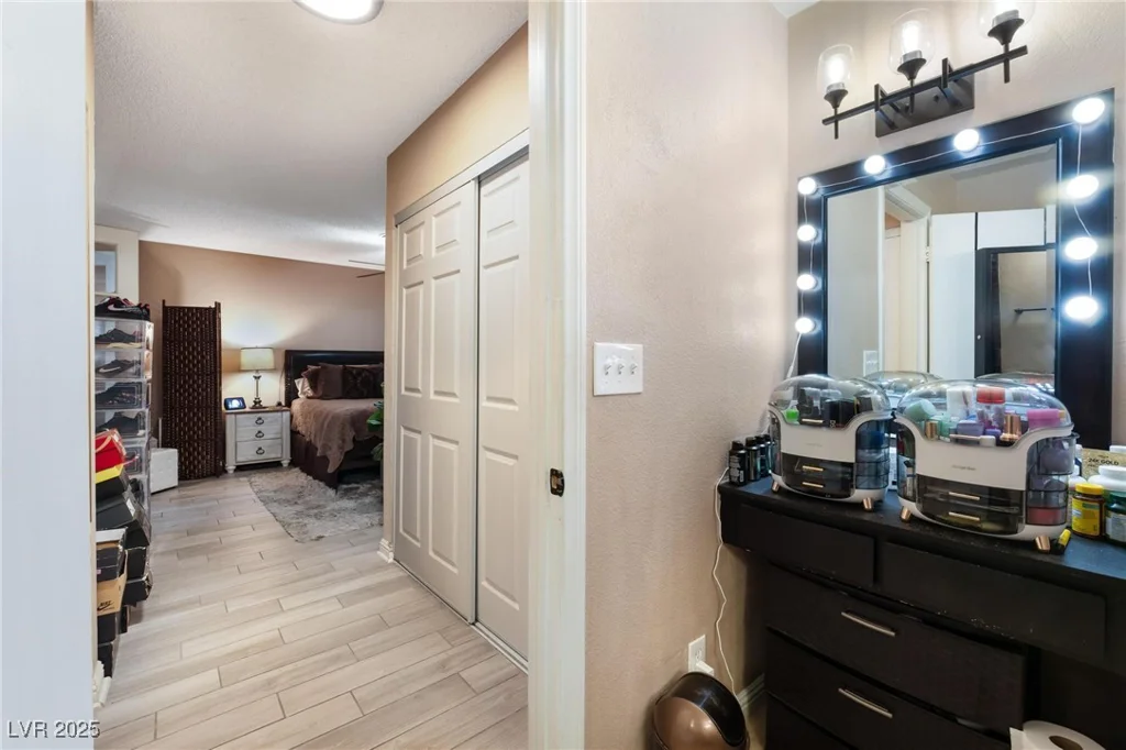 1462 Rawhide, Las Vegas, NV 89119