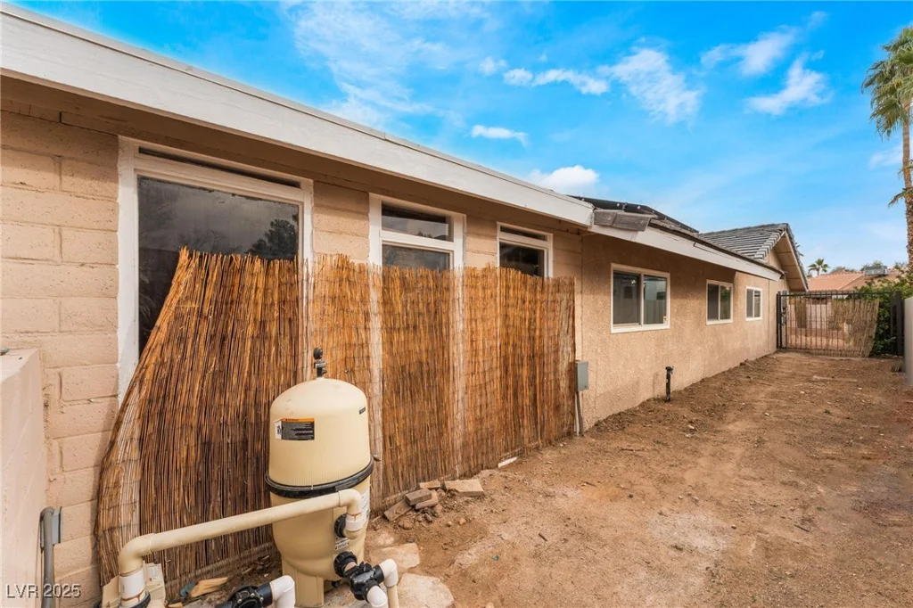 1462 Rawhide, Las Vegas, NV 89119