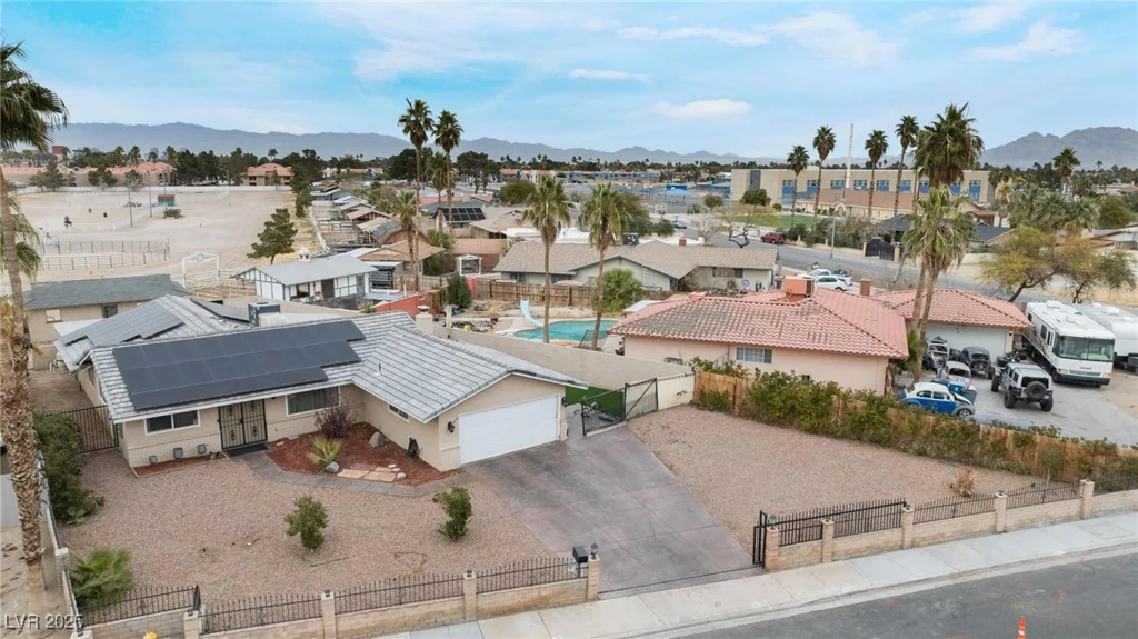 1462 Rawhide, Las Vegas, NV 89119
