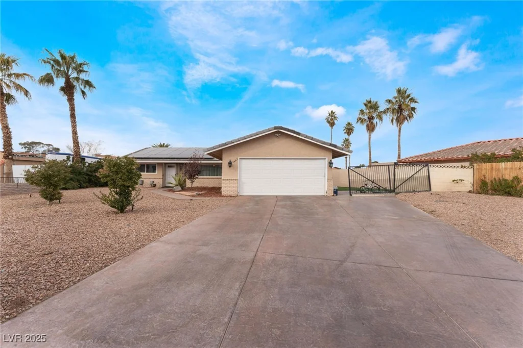 1462 Rawhide, Las Vegas, NV 89119