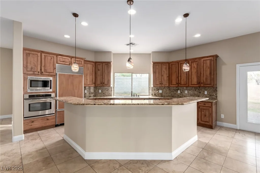 3789 Gershon, Las Vegas, NV 89121