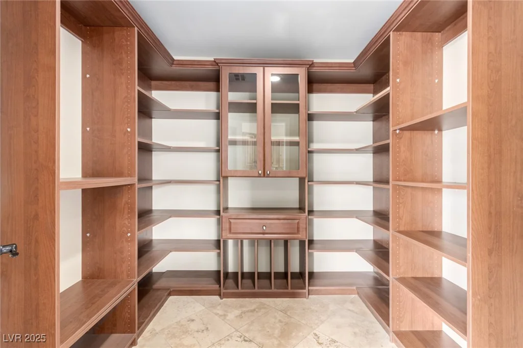 3789 Gershon, Las Vegas, NV 89121