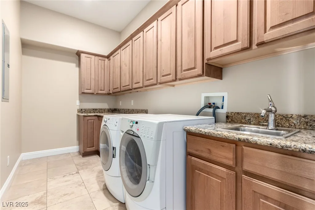 3789 Gershon, Las Vegas, NV 89121