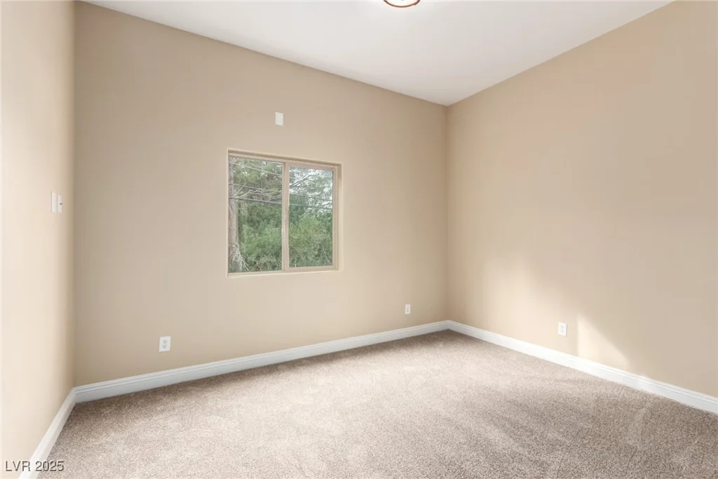 3789 Gershon, Las Vegas, NV 89121