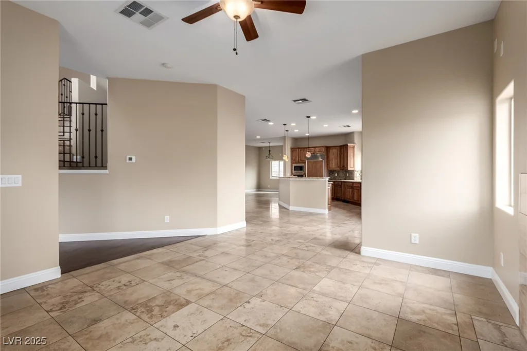 3789 Gershon, Las Vegas, NV 89121