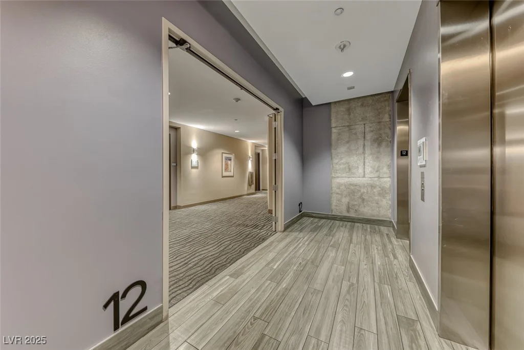200 Hoover, Las Vegas, NV 89101