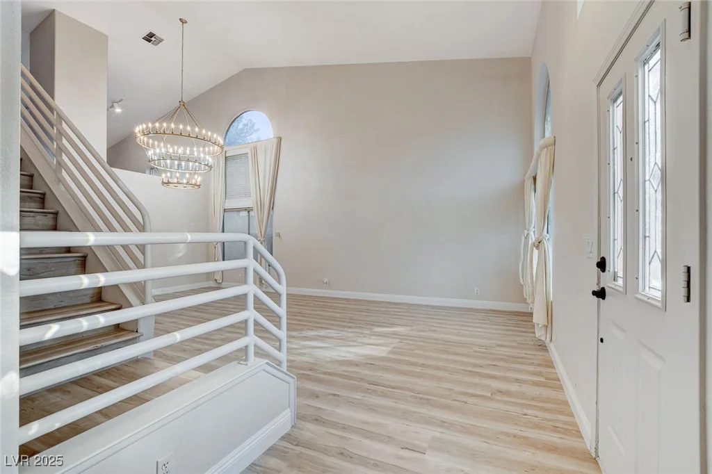 1700 Wandering Winds, Las Vegas, NV 89128