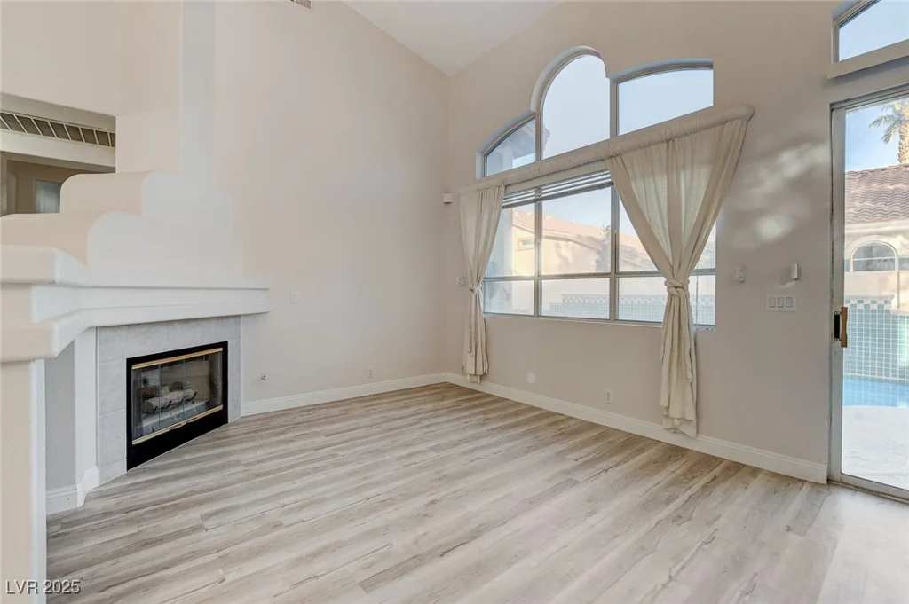 1700 Wandering Winds, Las Vegas, NV 89128