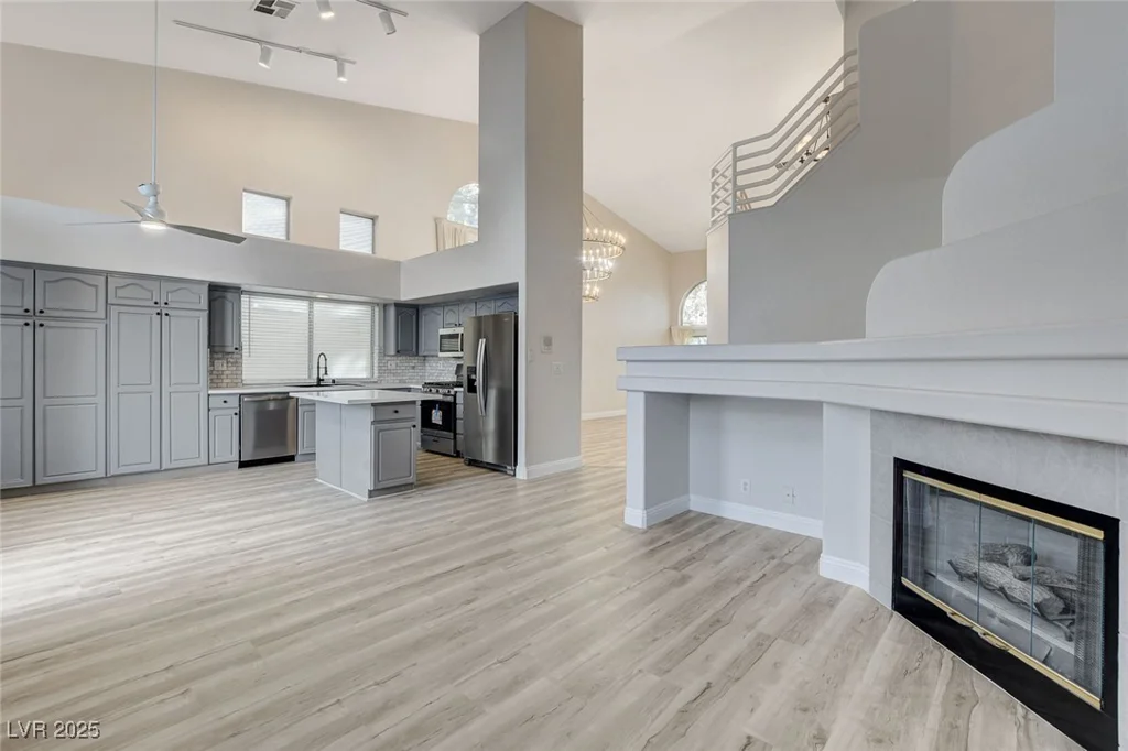 1700 Wandering Winds, Las Vegas, NV 89128