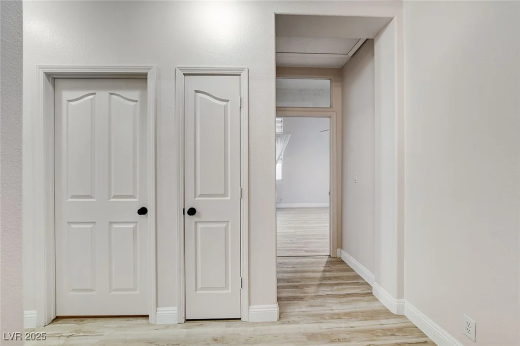 1700 Wandering Winds, Las Vegas, NV 89128