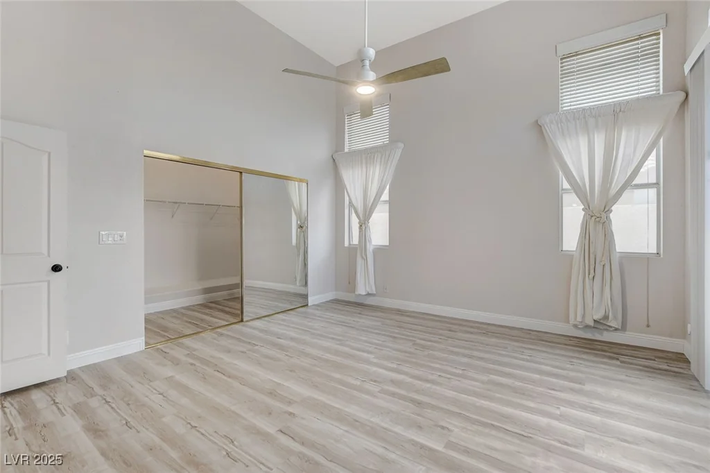 1700 Wandering Winds, Las Vegas, NV 89128