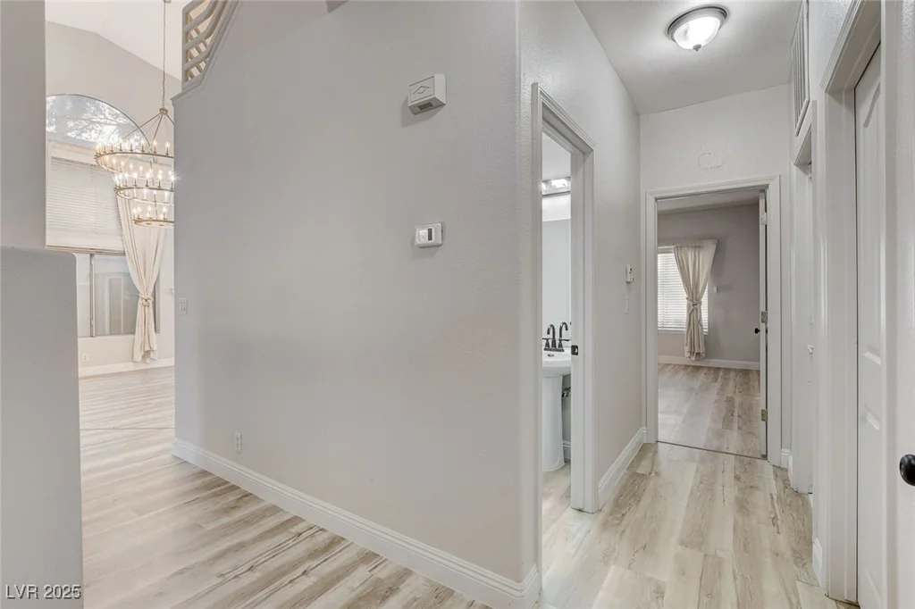 1700 Wandering Winds, Las Vegas, NV 89128