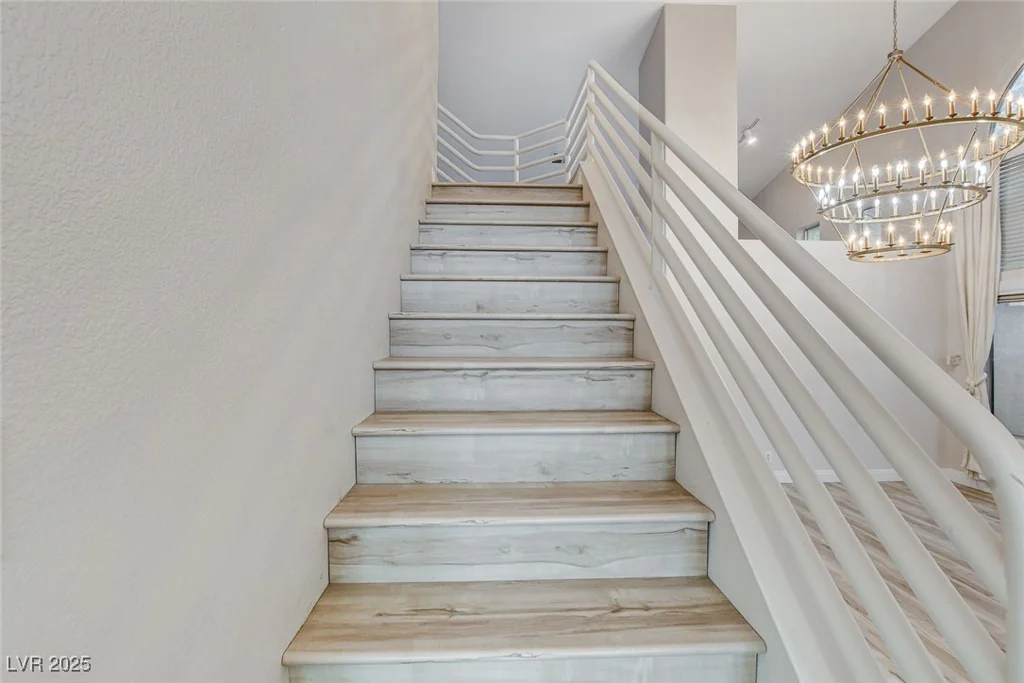 1700 Wandering Winds, Las Vegas, NV 89128