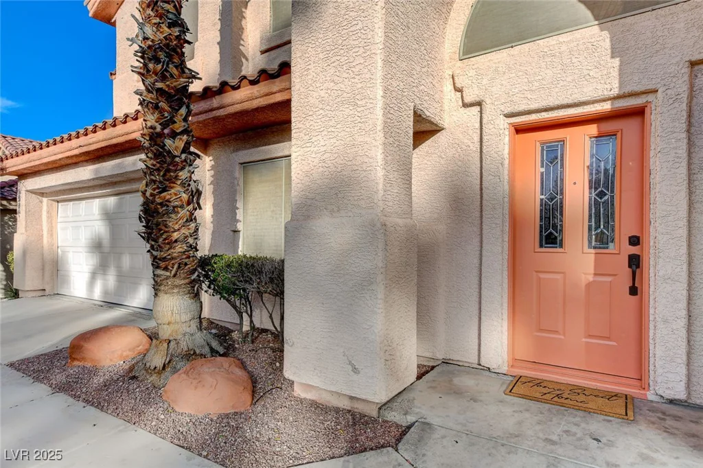 1700 Wandering Winds, Las Vegas, NV 89128