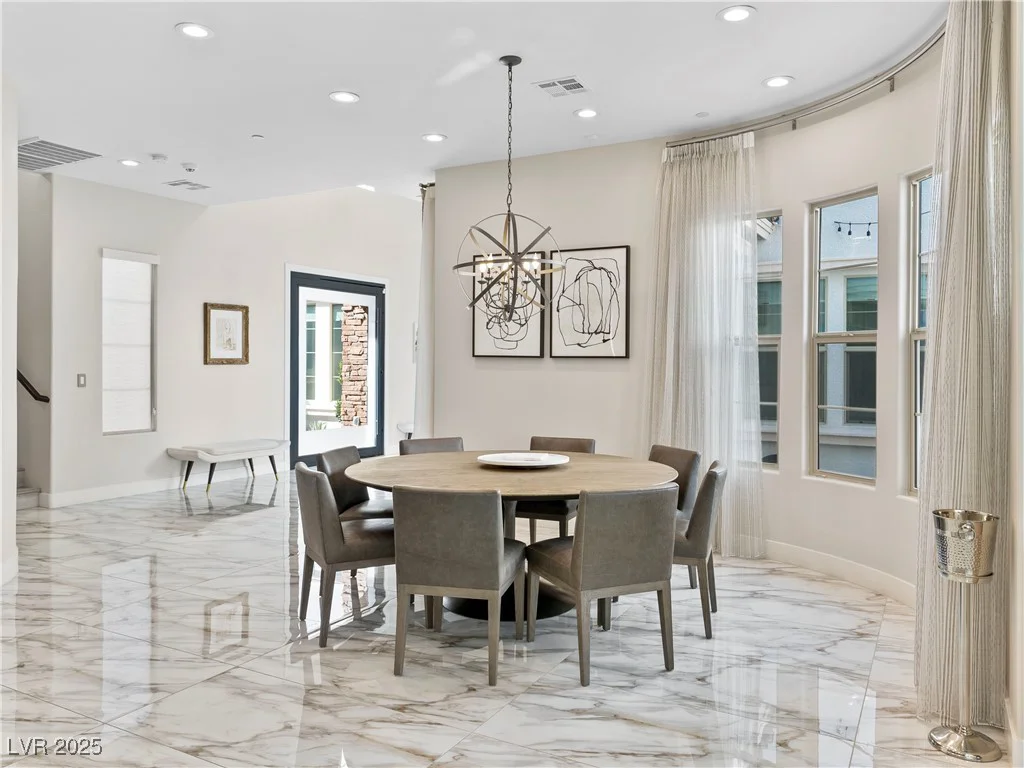 12 Olympia Chase, Las Vegas, NV 89141