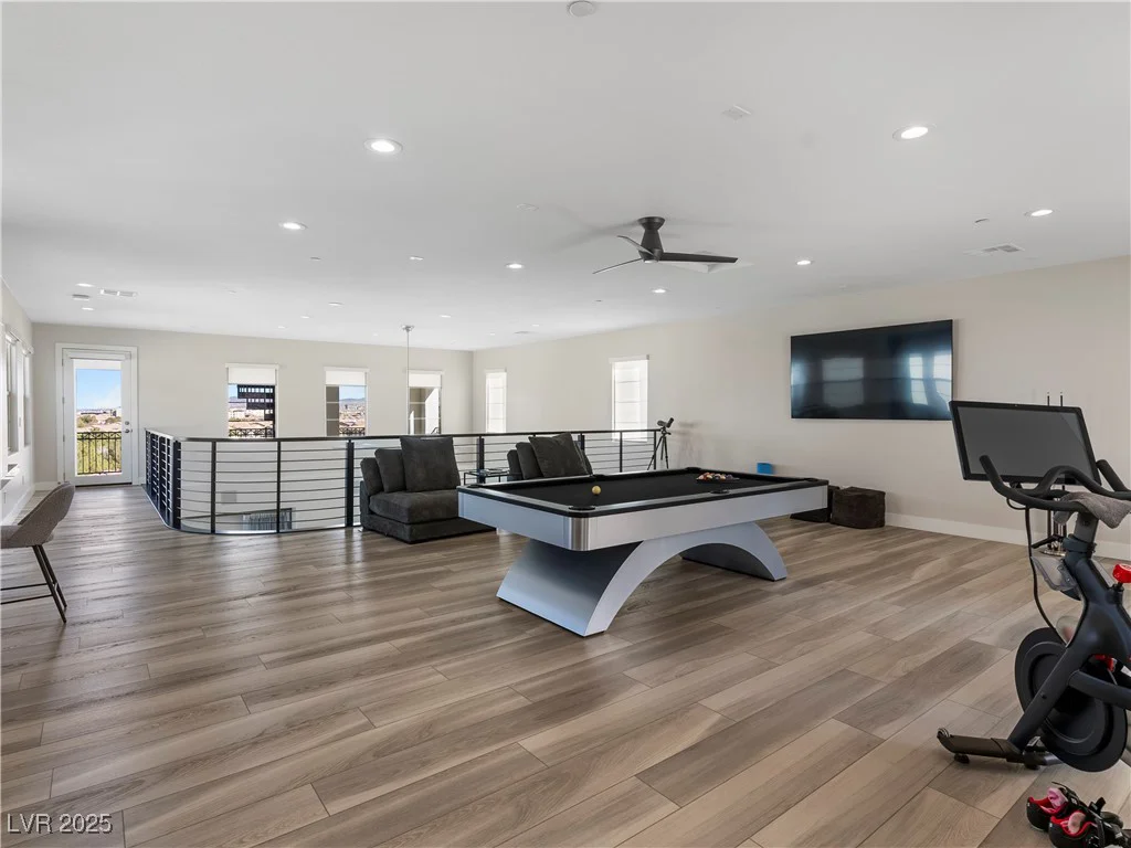 12 Olympia Chase, Las Vegas, NV 89141