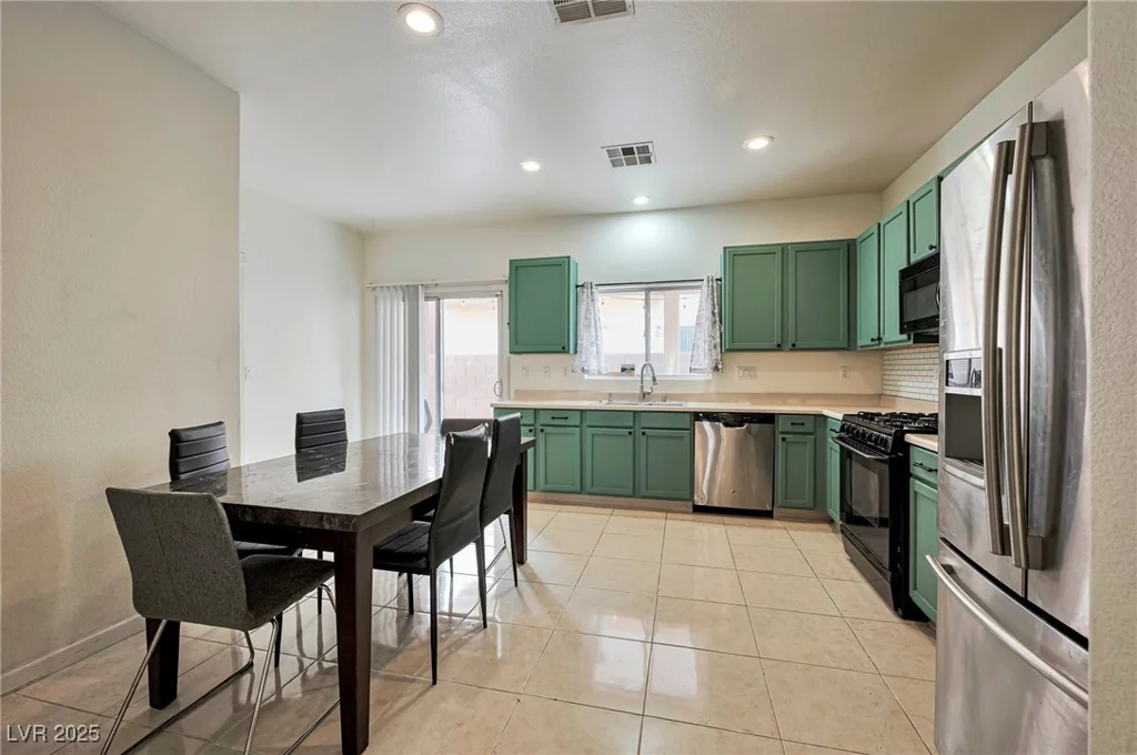 6891 Nickel Mine, Las Vegas, NV 89122