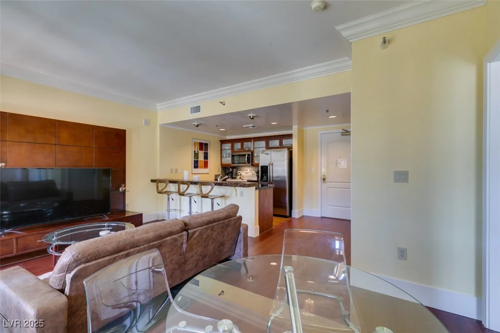 30 Strada Di Villaggio, Henderson, NV 89011