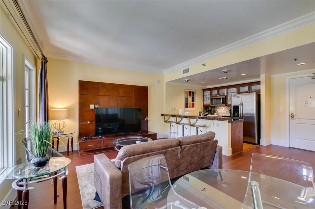 30 Strada Di Villaggio, Henderson, NV 89011