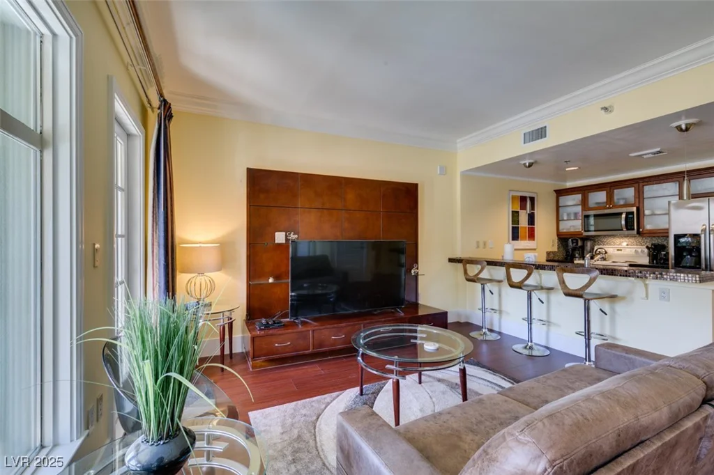 30 Strada Di Villaggio, Henderson, NV 89011