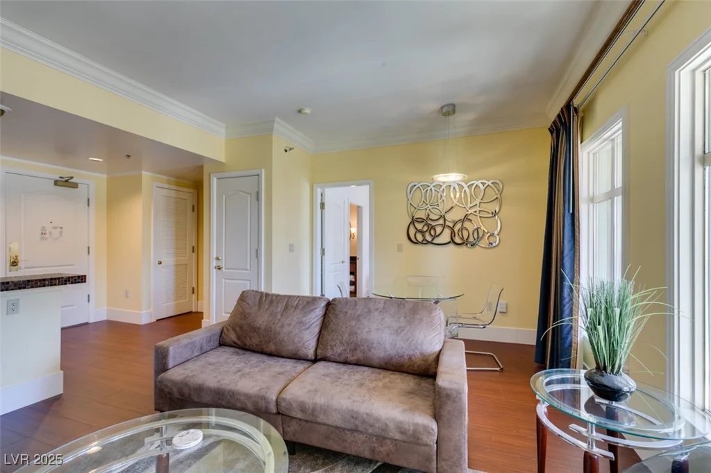 30 Strada Di Villaggio, Henderson, NV 89011