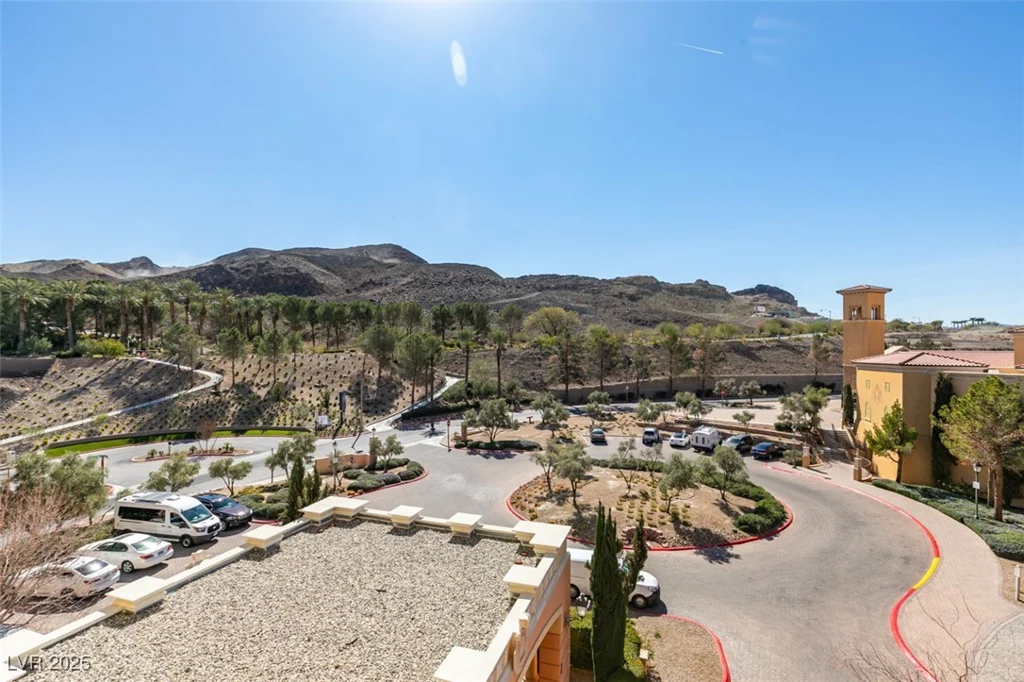 30 Strada Di Villaggio, Henderson, NV 89011