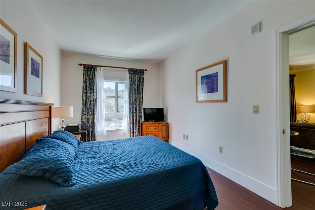 30 Strada Di Villaggio, Henderson, NV 89011