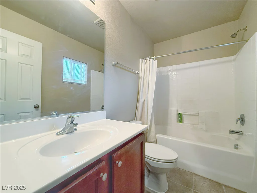 7735 Pista, Las Vegas, NV 89179
