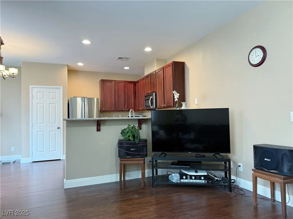 7735 Pista, Las Vegas, NV 89179