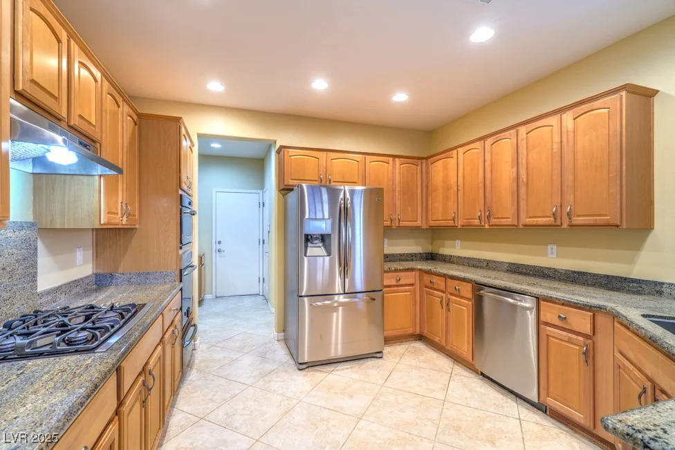 2186 Savannah River, Henderson, NV 89044
