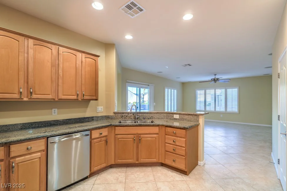 2186 Savannah River, Henderson, NV 89044
