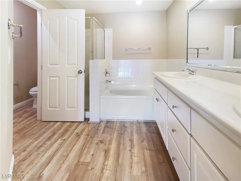 1001 Collingtree, Las Vegas, NV 89145