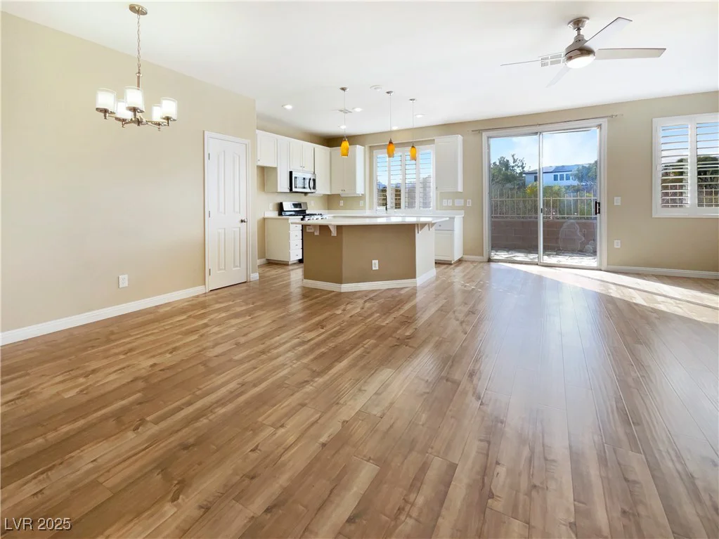1001 Collingtree, Las Vegas, NV 89145